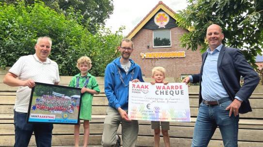 Nieuwe bekers voor Scoutinggroep De Zwervers via Jan Willem Brouwer